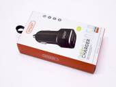 Dual USB car charger*
(USE CA176)