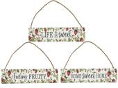Wooden strawberry plaque - 3asstd* (26x5cm) Wooden strawberry plaque - 3asstd* (26x5cm)