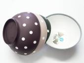 0.75lt plastic spotty bowl - 4/cols*