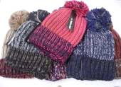 Chunky knit bobble hat - 6/cols.