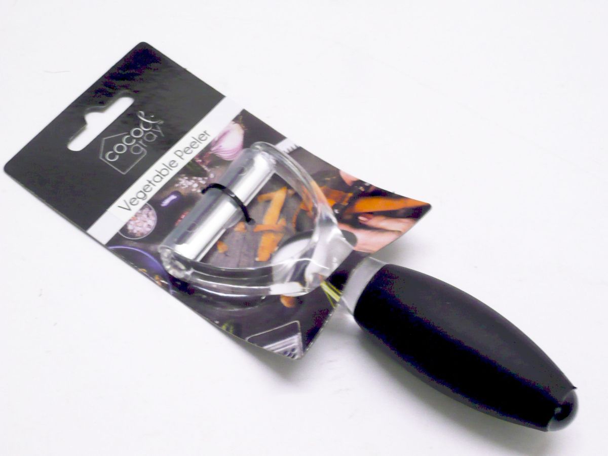 Vegetable peeler*