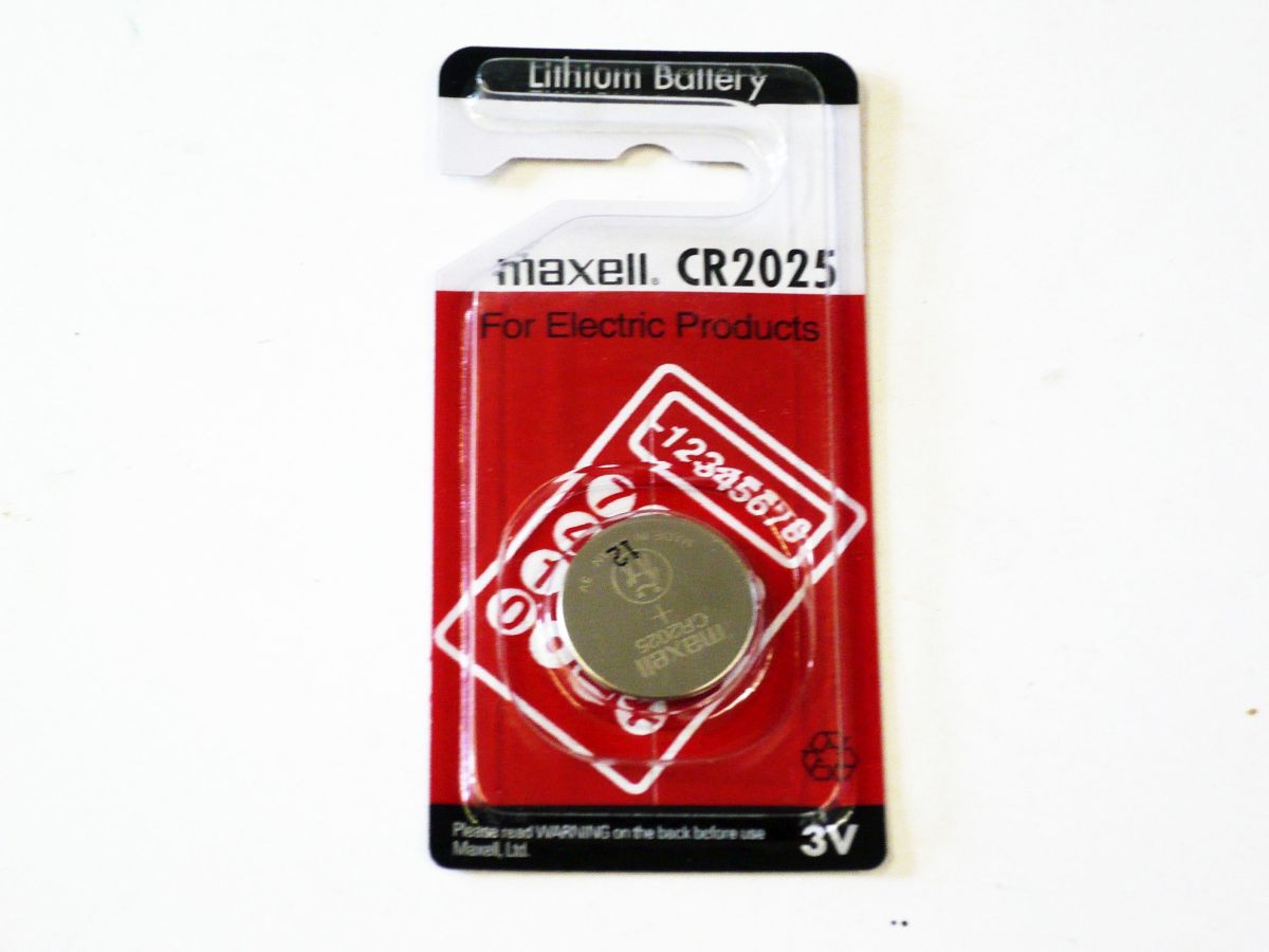 FUJI CR2025 lithium battery.