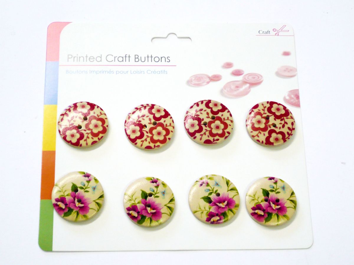 Pkt 8, printed craft buttons (dia 3cm)