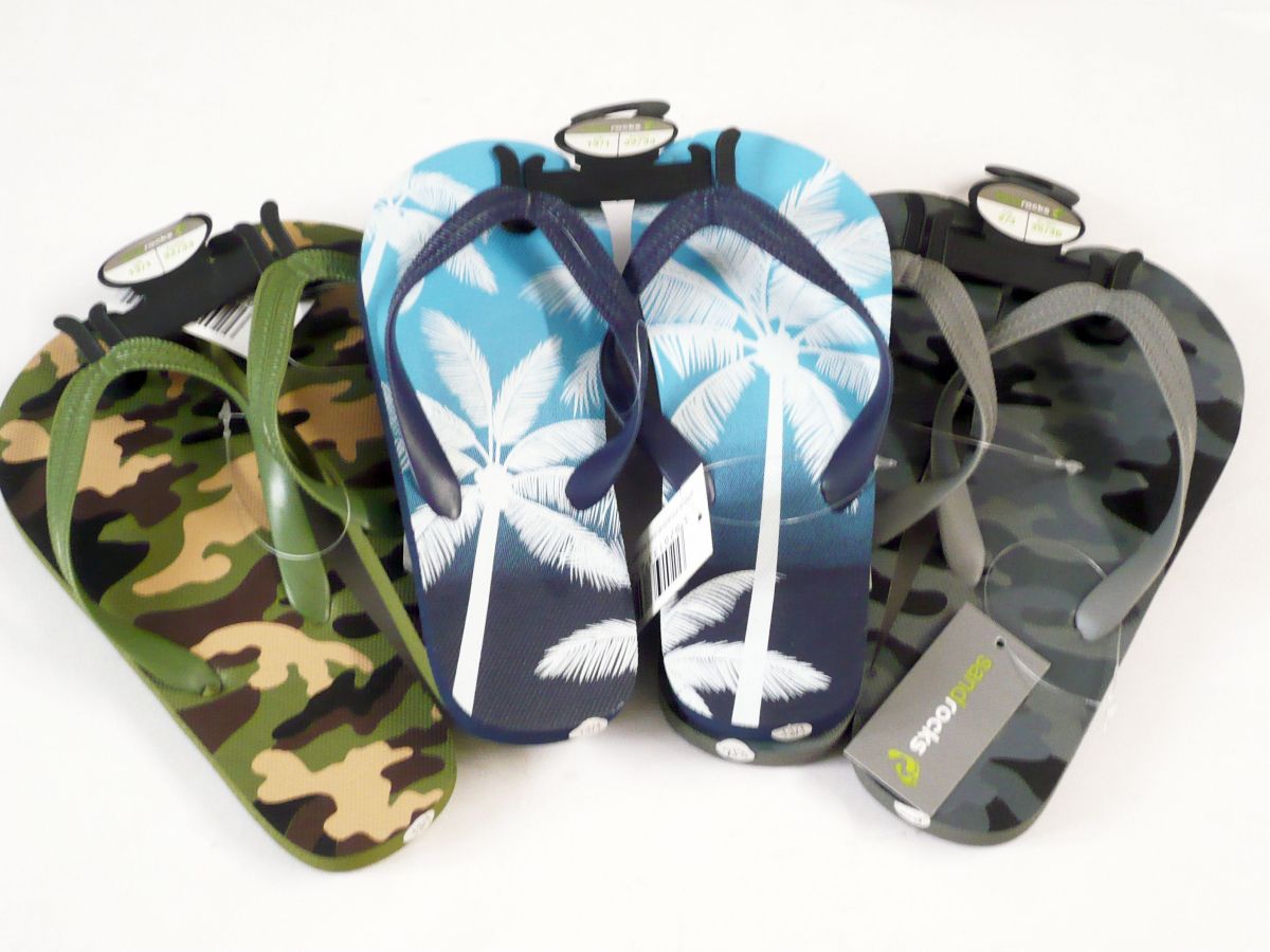 Asstd designs boys flip-flops (9/10,11/12,13/1,2/3)