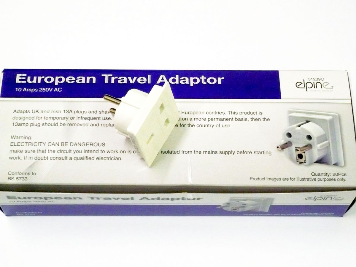 European travel adaptor (10x display)*