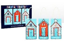 Set 3, take me to beach wooden hangers. (13 PCS ONLY) Set 3, take me to beach wooden hangers. (13 PCS ONLY)