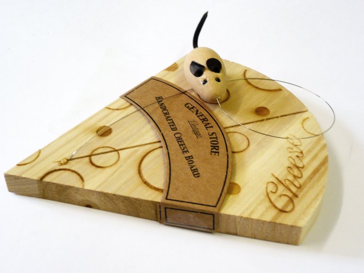 Handcrafted cheese board with mouse*