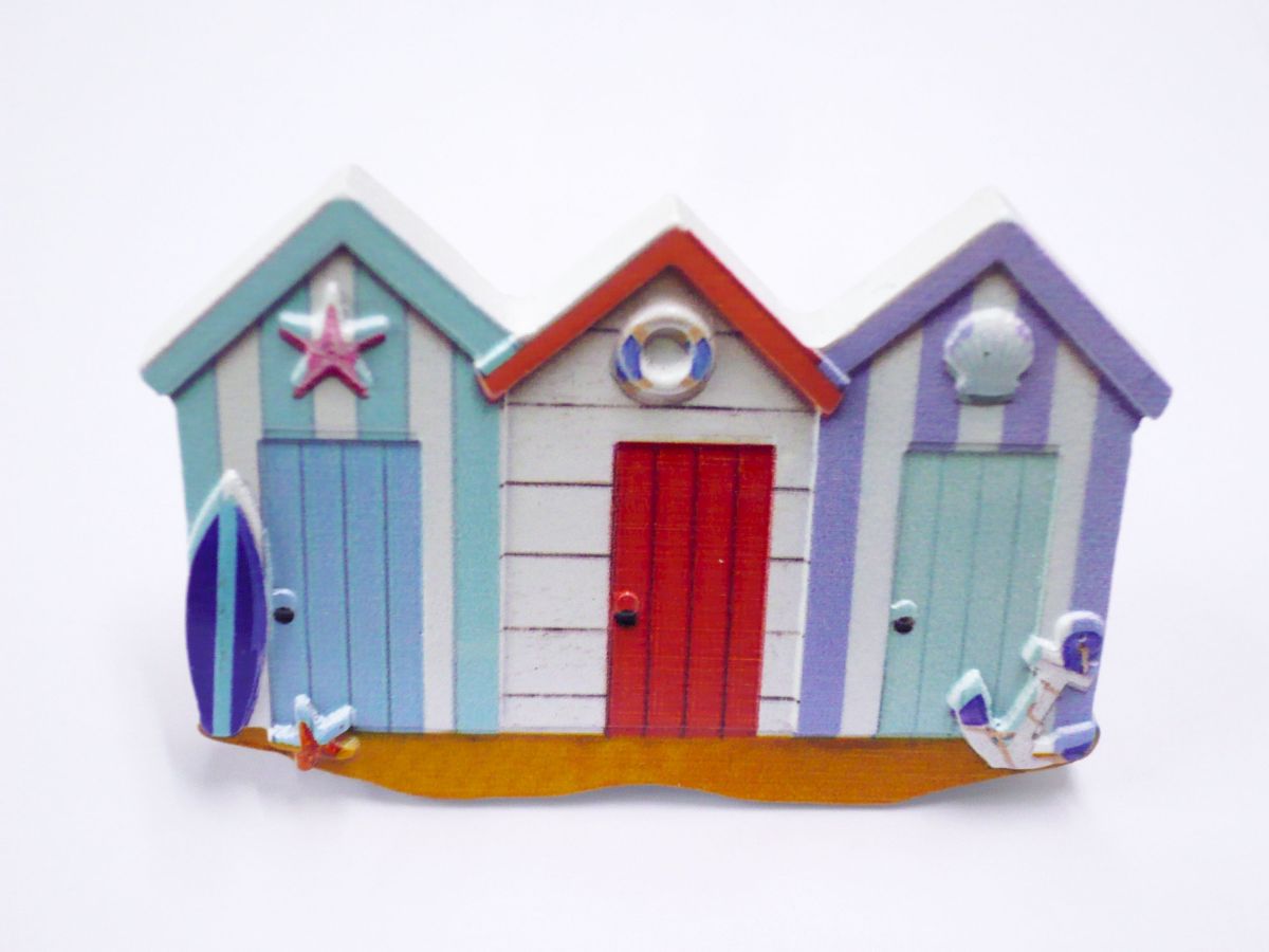 Ceramic beach hut magnet.
(TQ8498)