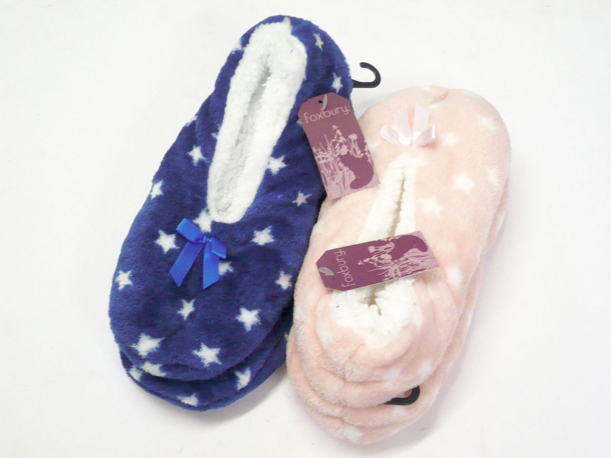 Star design sherpa lined slippers (s/m-m/l) Pink/Blue Star design sherpa lined slippers (s/m-m/l) Pink/Blue
