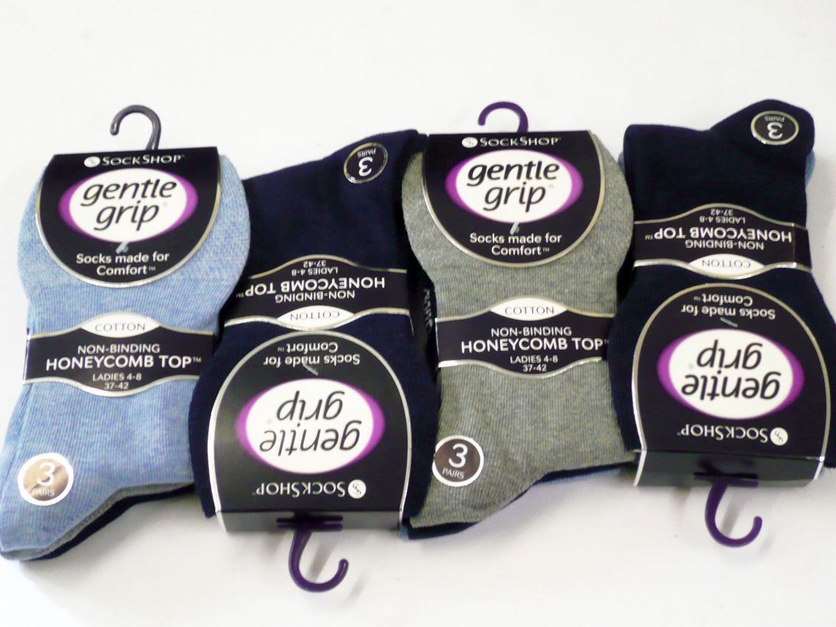 Gentle grip plain socks
navy/denim/grey  (3pkt x4)