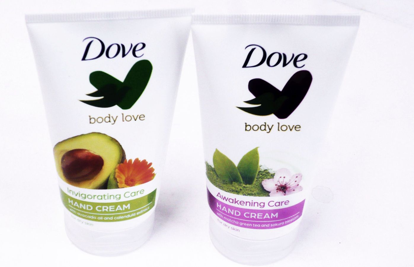 Dove hand cream - 75ml.
(invigorating/awakening)