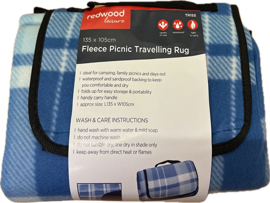 Blue fleece picnic rug*
(135x105cm) Blue fleece picnic rug*
(135x105cm)