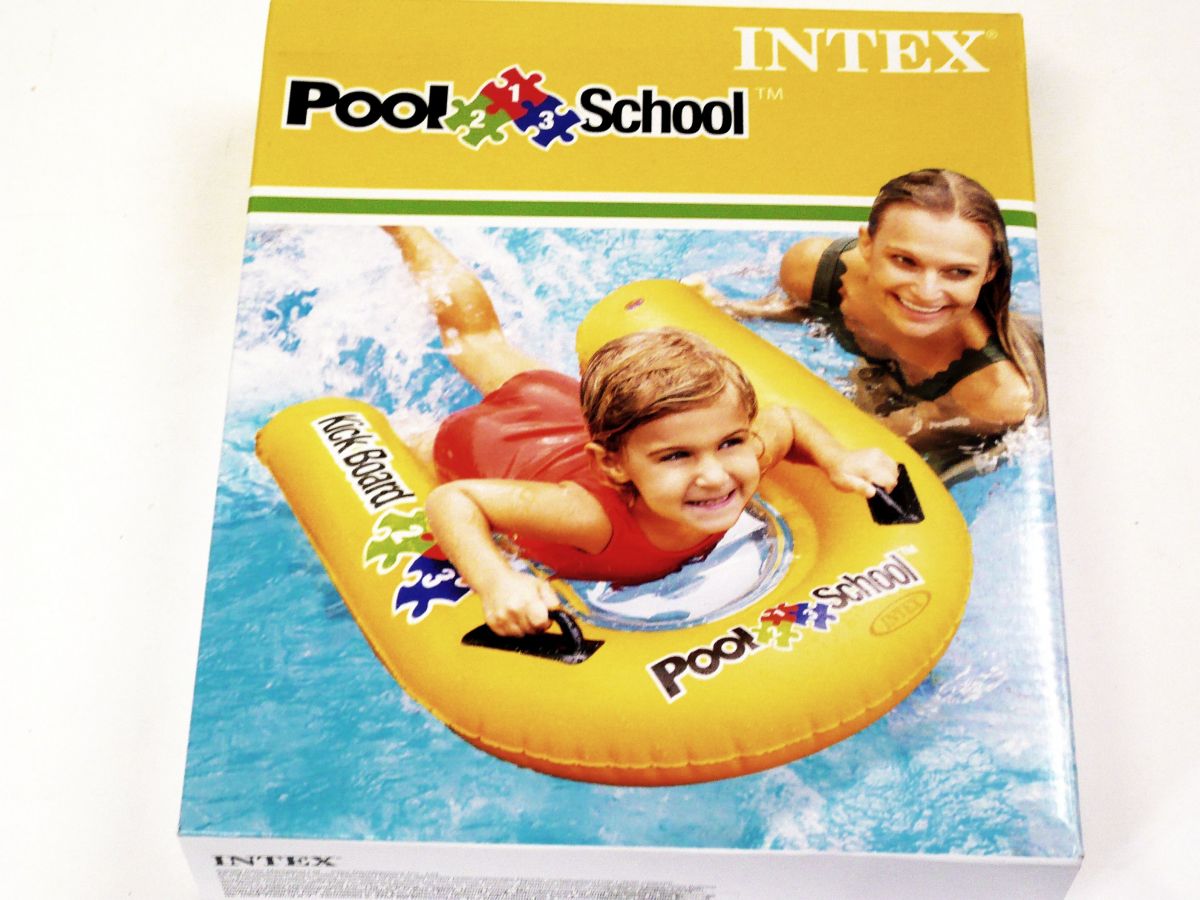 Pool School inflatable kickboard (31x30")*