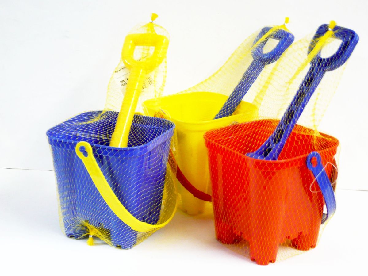 Small castle-shape bucket set, in net - 3/cols.