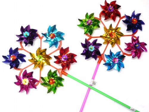 7 ring coloured foil windmills
box24 ( 77p )
